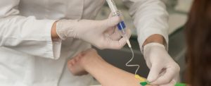Blutabnahme vampirlifting dermacare 1010 wien 1600x650 1